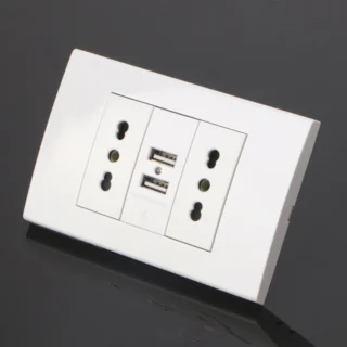 Enchufe con USB 1